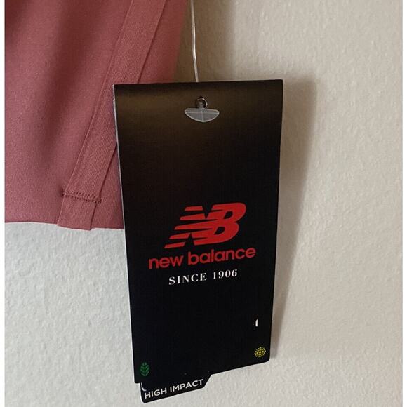 New Balance NB Fortiflow Pink Sportsbra Strappy Back Size 32B High Impact Bra - Picture 5 of 6